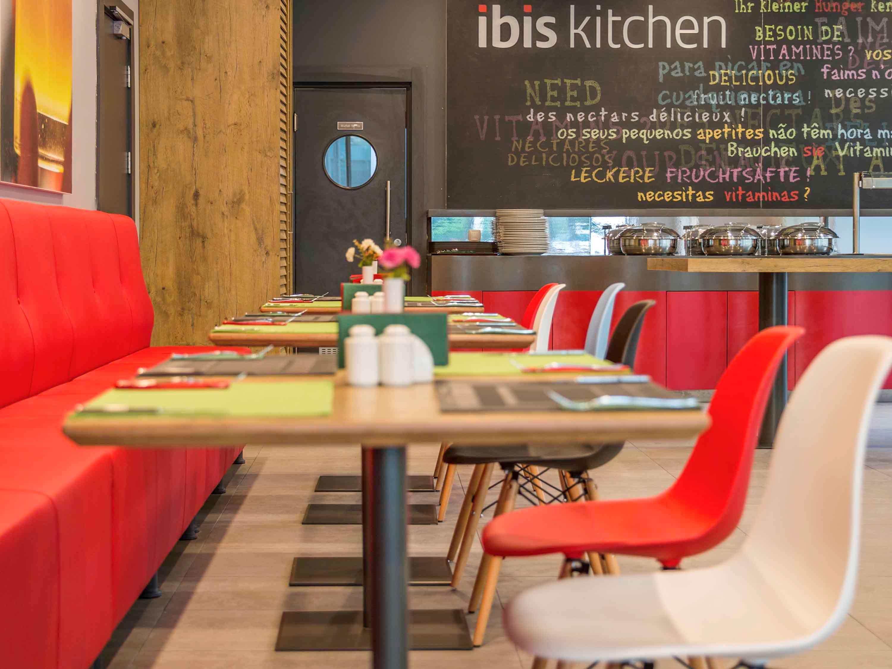Ibis West Hotel 3*